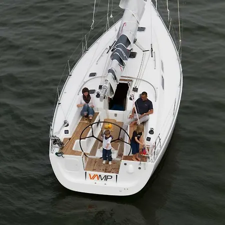 Schwimmenden Botel Plogshagen